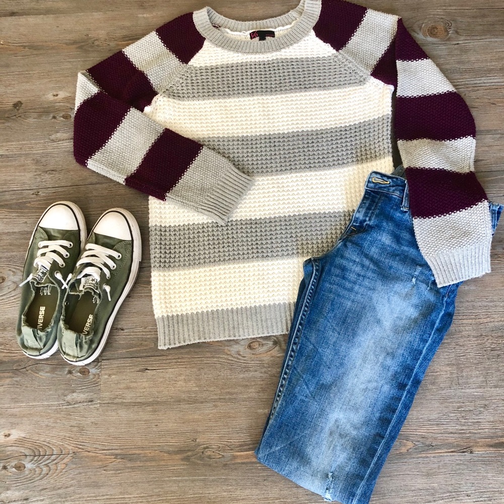 Gray, off-white & plum purple striped sweater.